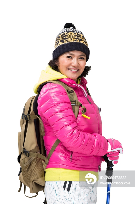 中老年女人冬季登山旅行