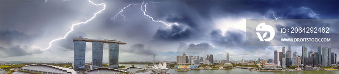 风暴期间新加坡天际线全景鸟瞰图