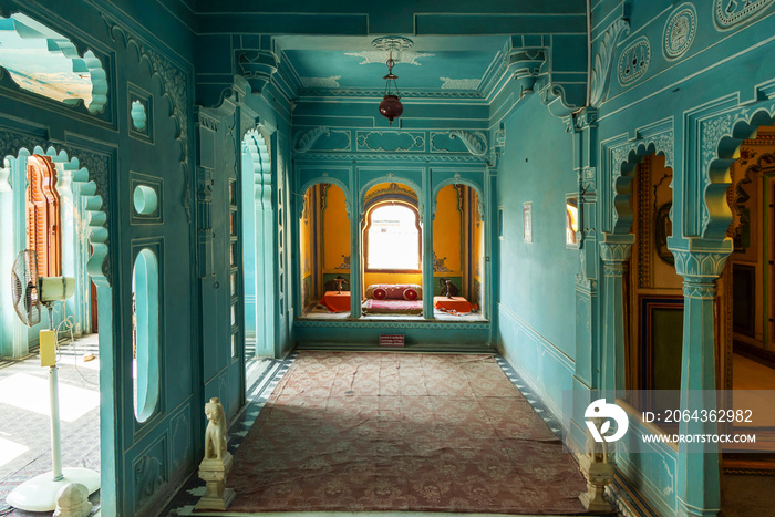 印度拉贾斯坦邦乌代浦市皇宫，Zenana Mahal或queens chambers。