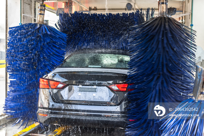 washing car