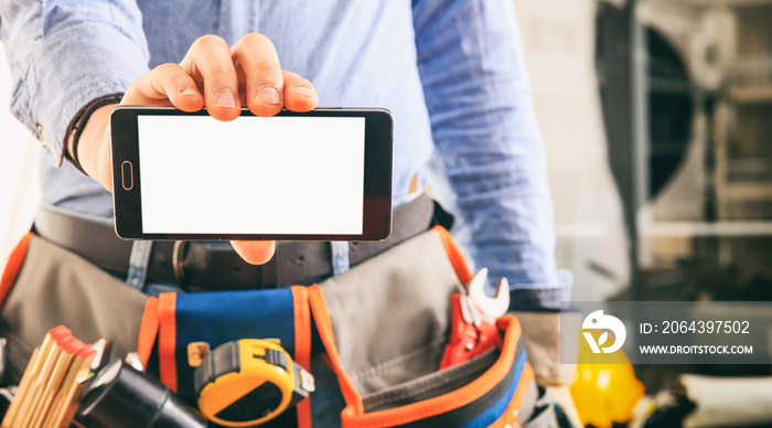 Worker holding a smartphone