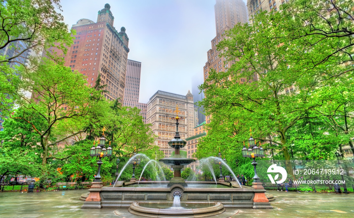 Fountain in City Hall Park - Manhattan, New York City