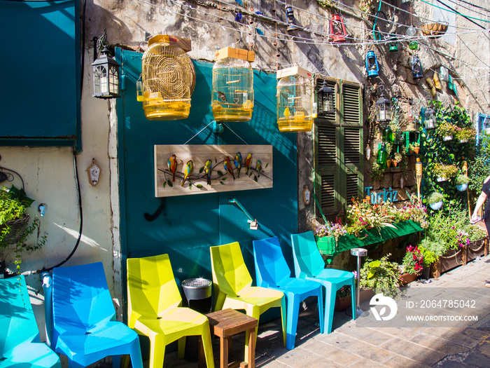 以色列阿克科老城的一家土耳其小花园餐厅。