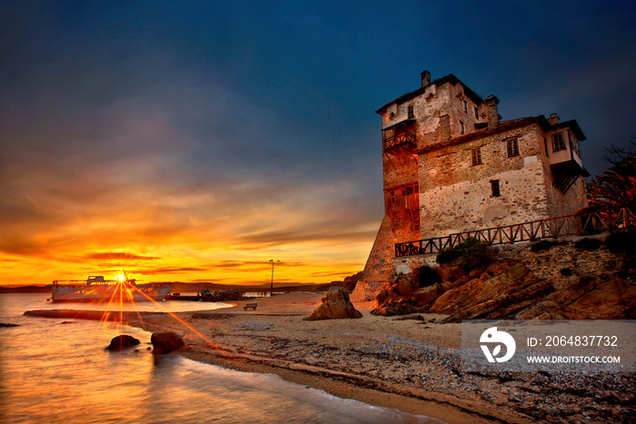 Sunset photo taken next to the Tower of Ouranoupolis ( Prosphorios Tower ), Halkidiki ( Chalkidiki )