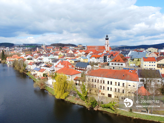 Cham, Deutschland: Blick auf die Stadt am Regen