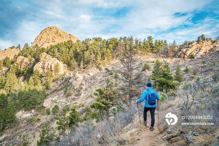 hiking Horsetooth Rock trail