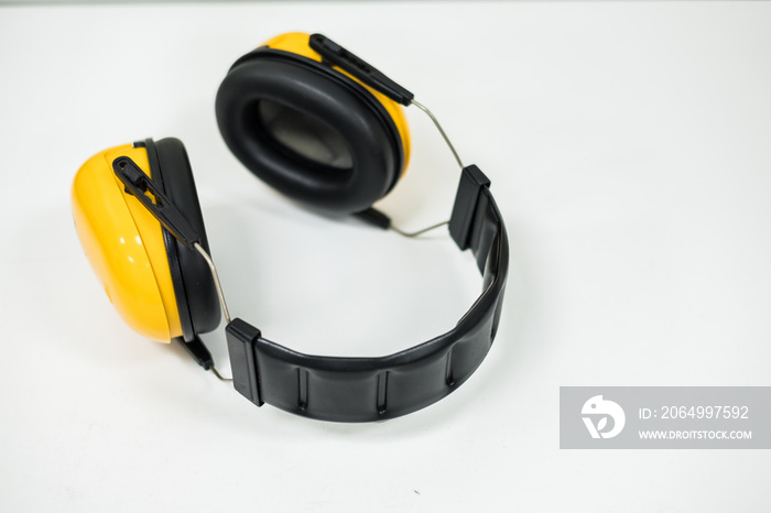 Yellow black ear muffs for ear protection, PPE