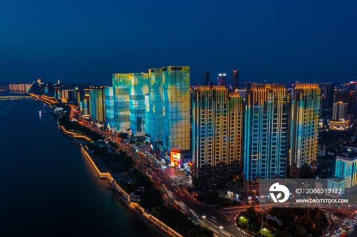 航拍长沙湘江万达广场夜景