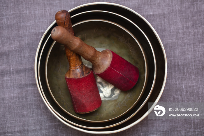 Singing bowls for sound massage