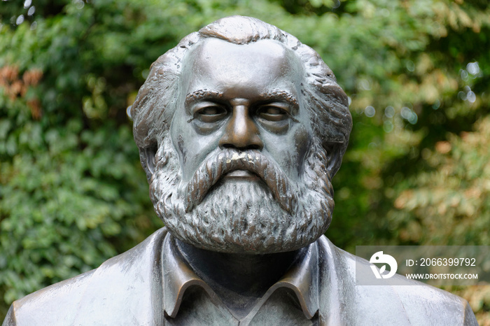 Karl Marx und Friedrich Engels Denkmal, Bundeshauptstadt Berlin, Deutschland, Europa