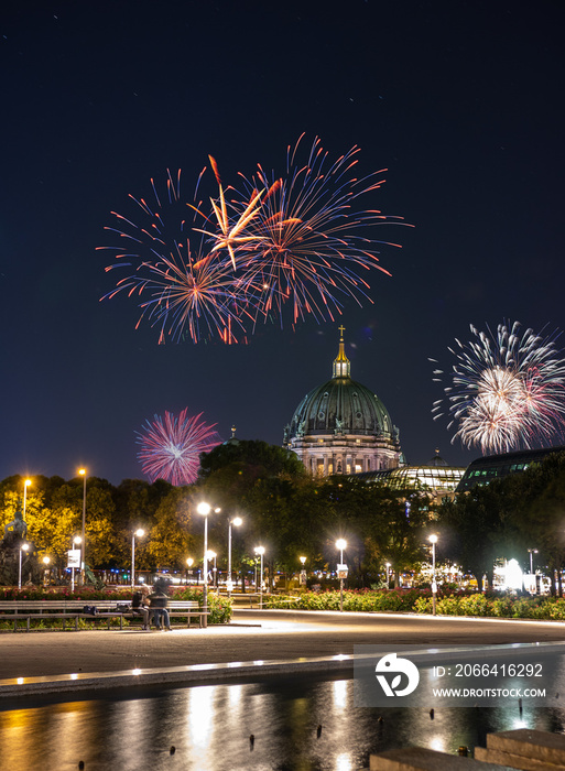 Sylvester在柏林mit Feuerwerk