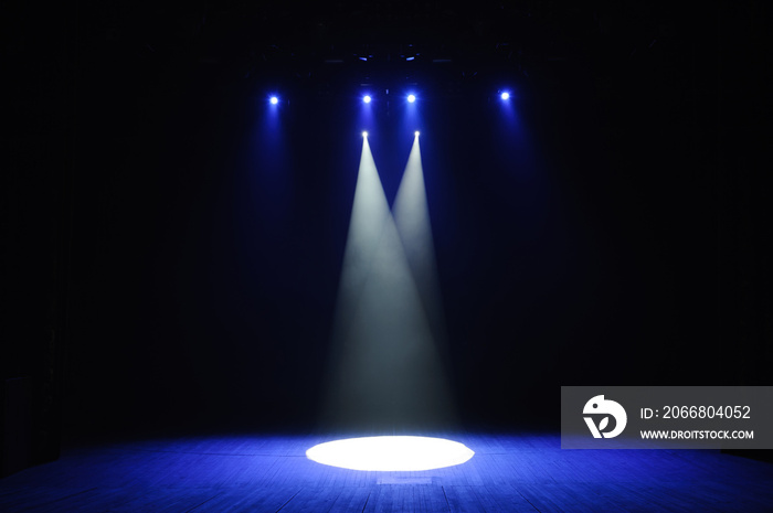 Free stage with lights, lighting devices.