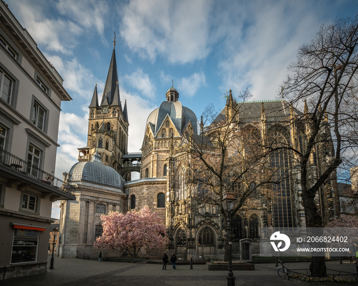 citytrip to Aachen in springtime