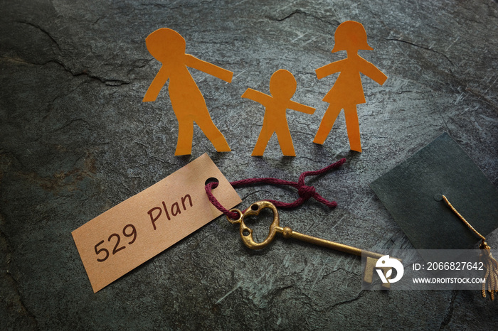 Paper family with 529 Plan gold key