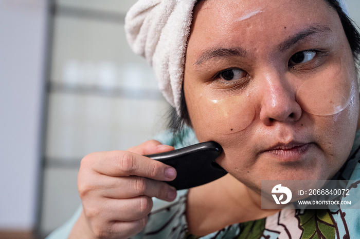 Group of friends doing their skin care together at home