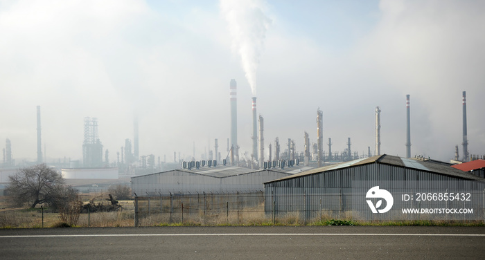 Pollution, petrochemical industry