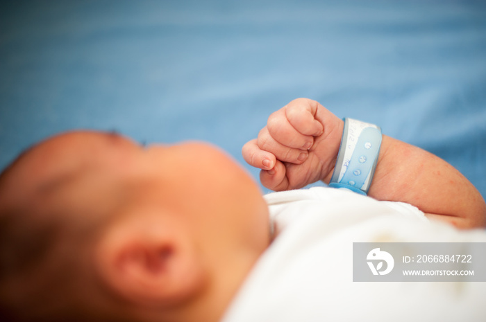 Newborn baby first days in hospital and home