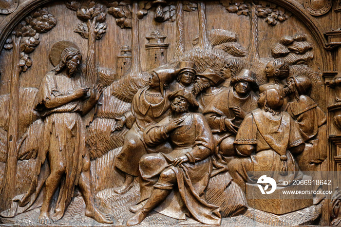 Basilica of St. Denis. Stalls of the Goillon’s Chapel (beginning of the 16th century). Depiction of Jesus expressing himself in Parables in front of inhabitants of Palestine.