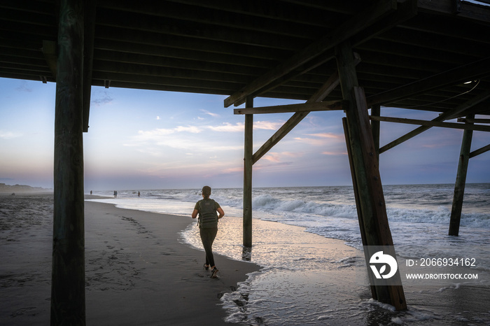 Marine veteran trains every morning on the beach to stay in shape just like when she was on active duty.