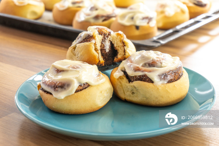 swirls cinnamon rolls. cinnabon with cinnamon. pastry. food concept