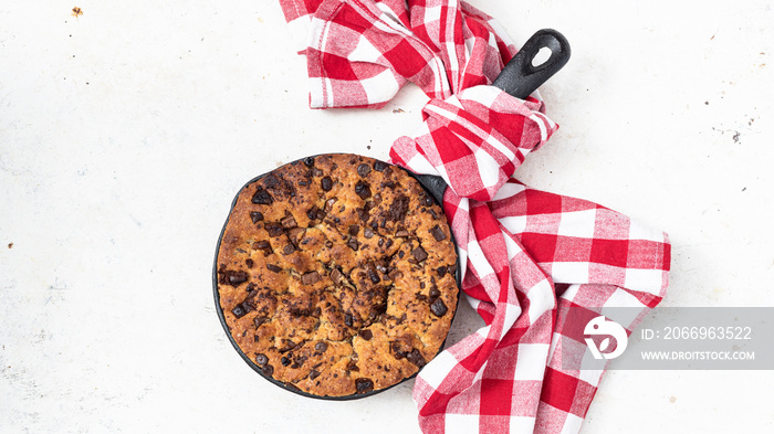 Giant skillet cookie with chocolate chips