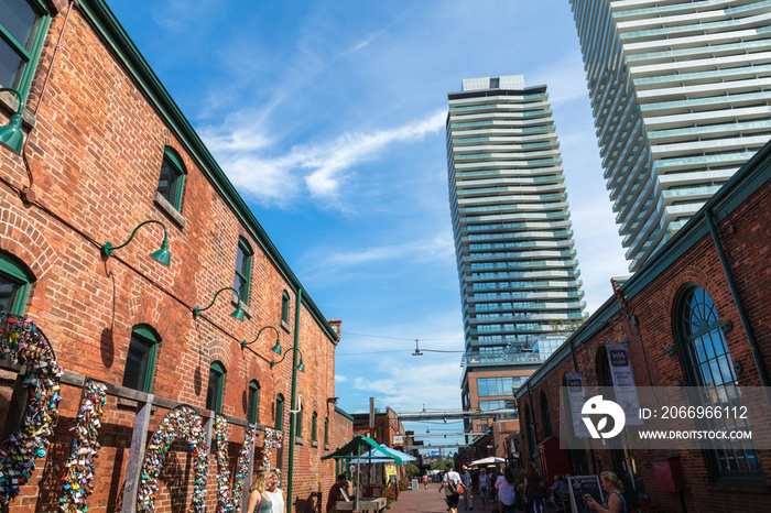 Distillery District (former Gooderham & Worts Distillery) - historic and entertainment precinct. It contains numerous cafes, restaurants, shops and industrial parts.