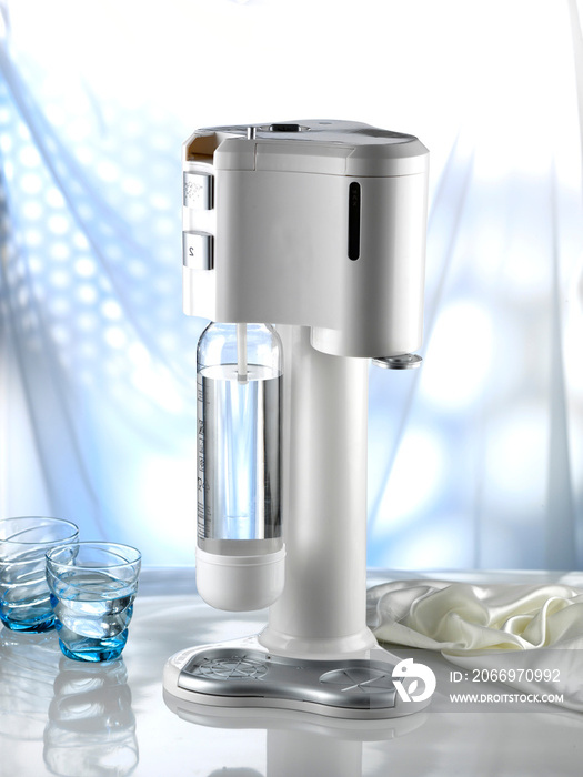 sparkling water maker