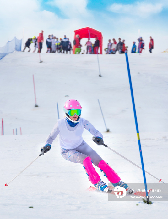 Slalom skiing competition