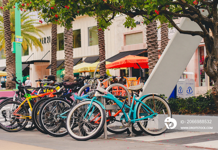 Lincoln road bike rack is full