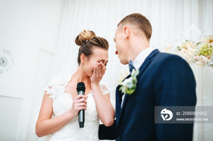 Tears of the bride. Emotions newlyweds. Wedding ceremony. A declaration of love for a happy bride and a beautiful bride.