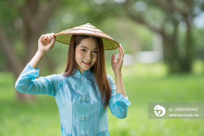 Asian woman wearing traditional Vietnam culture