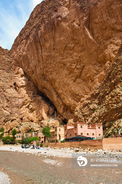 Todgha River running through the Todra Gorge, Morocco, North Africa, Africa