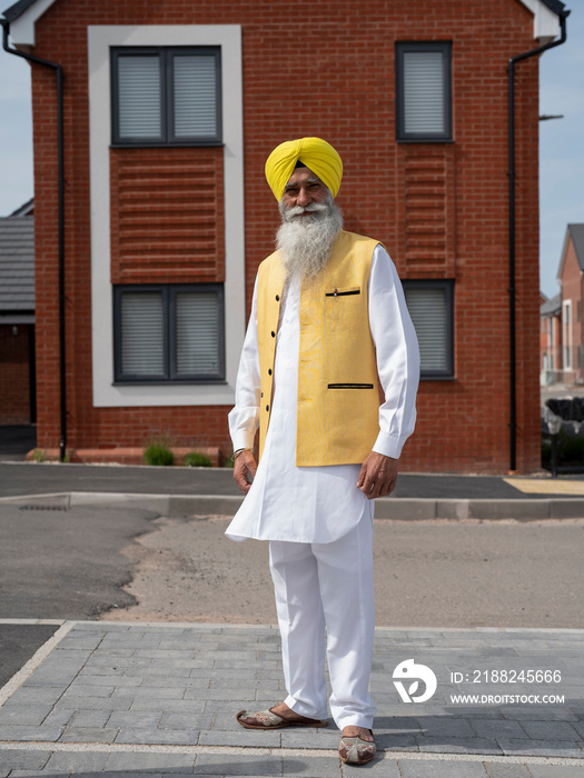 Portrait of senior man in traditional clothing