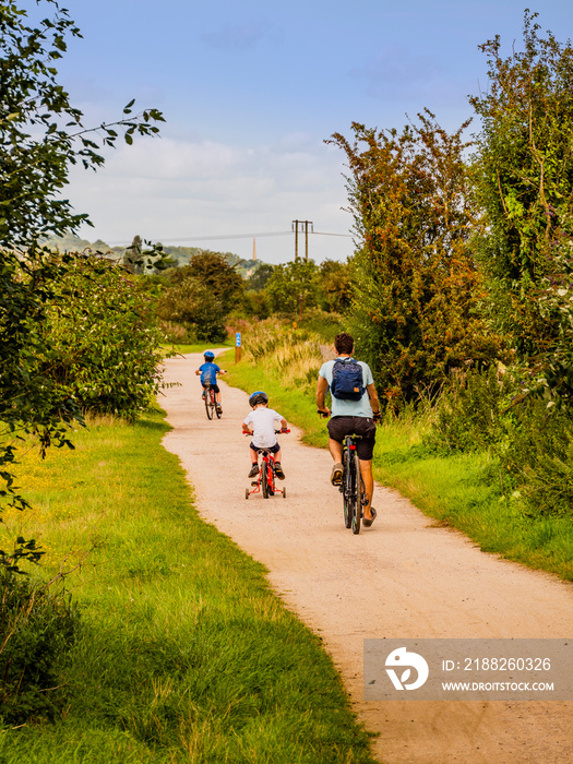 cycle track the greenway stratford upon avon warwickshire england uk