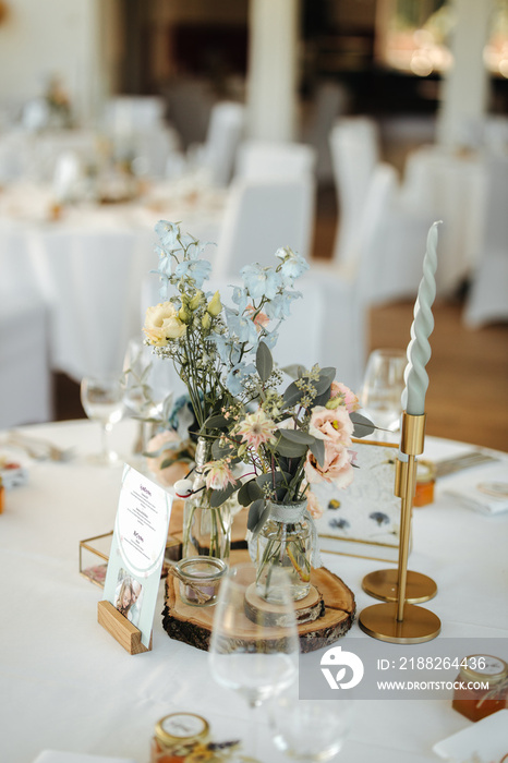 Beautiful wedding location and table decoration