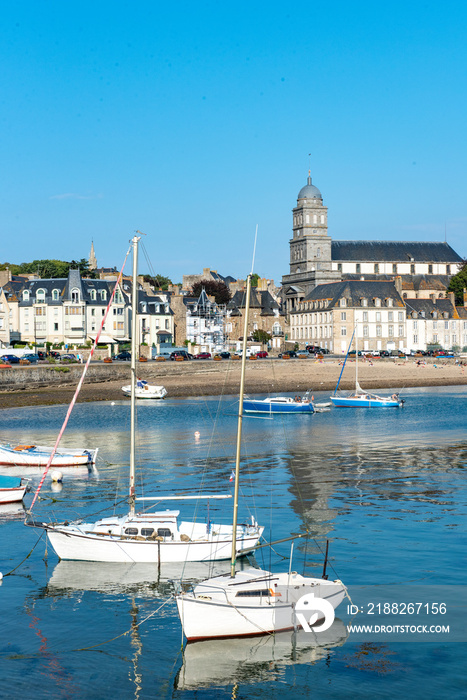 Saint Malo et bateaux