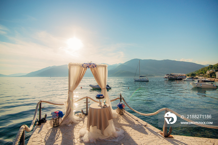 Arch for the wedding ceremony on the sea