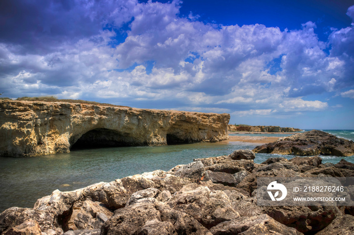 Ciriga Sicily cliff