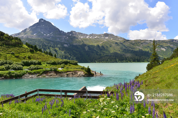 Uferweg Kops Stausee in Montafon-Vorarlberg