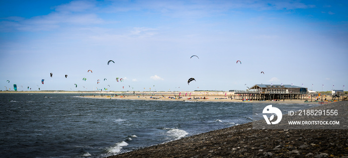 Kitesurfer Niederlande, Zeeland, Brouwersdam