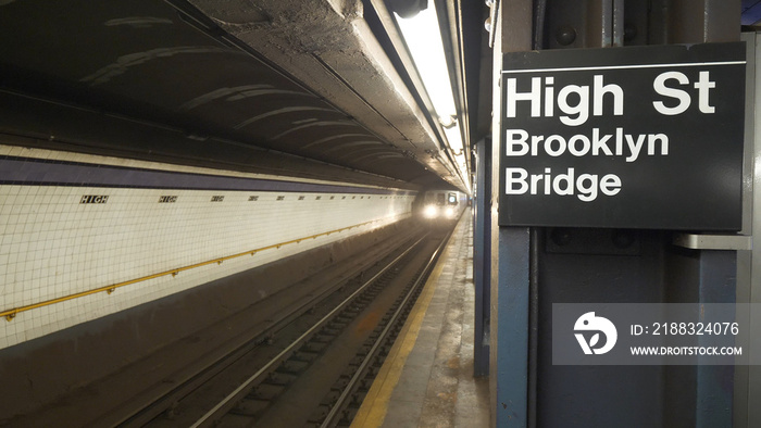 Brooklyn Bridge subway station at High Street