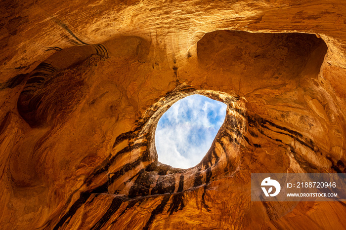 Wildhorse Window arch near Goblin Valley State Park