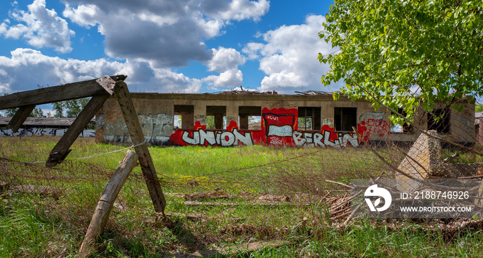 alte Lagerhalle im Umland von Berlin