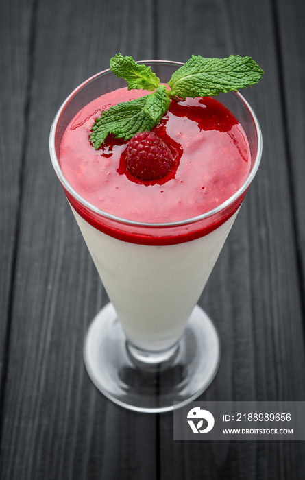 Traditional italian dessert vanilla strawberry panna cotta with fresh berries