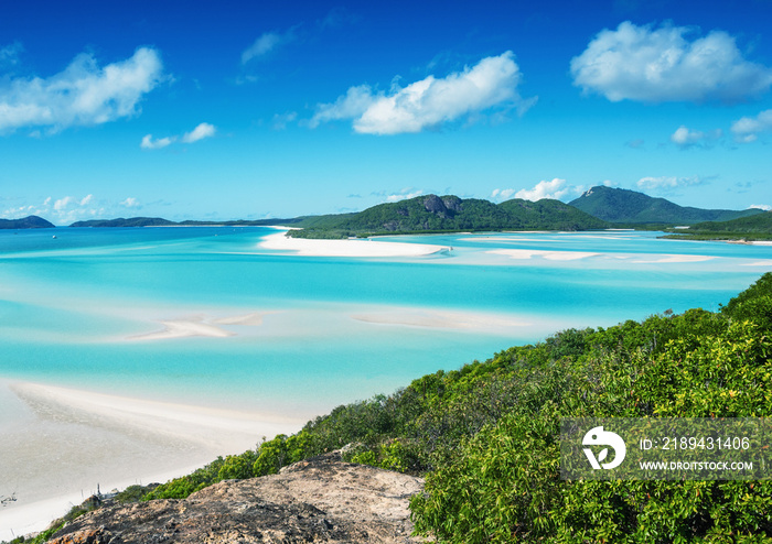 Whitehaven beach in the Whitsunday archipelago, Australia