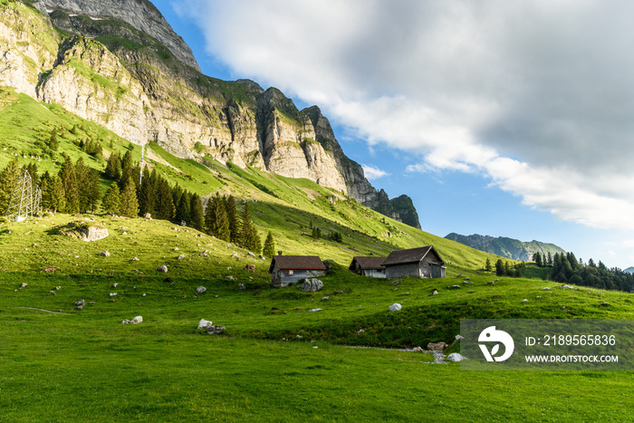 Almhütten und Weidegebiet auf der Schwägalp, Kanton Appenzell Ausserrhoden, Schweiz