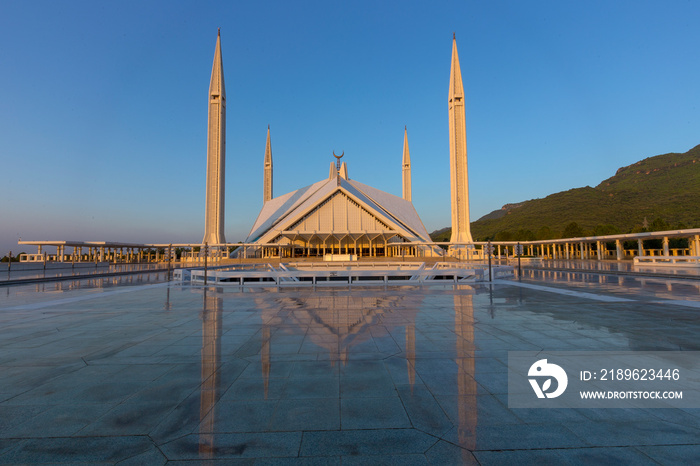 Faisal Mosque is a mosque in Islamabad, Pakistan and is the national mosque of Pakistan. Upon comple