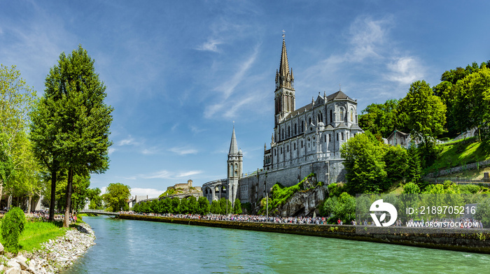 卢尔德瓦尔德圣母大教堂（Basilika Notre Dame im Wallfahrtsort Lourdes）