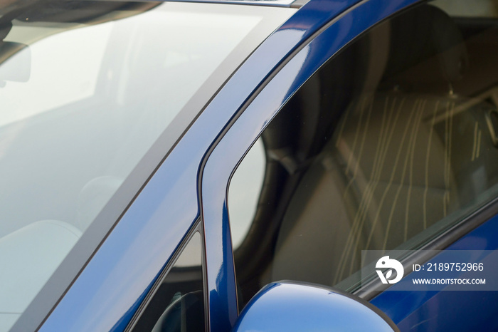 detail of car roof egding border