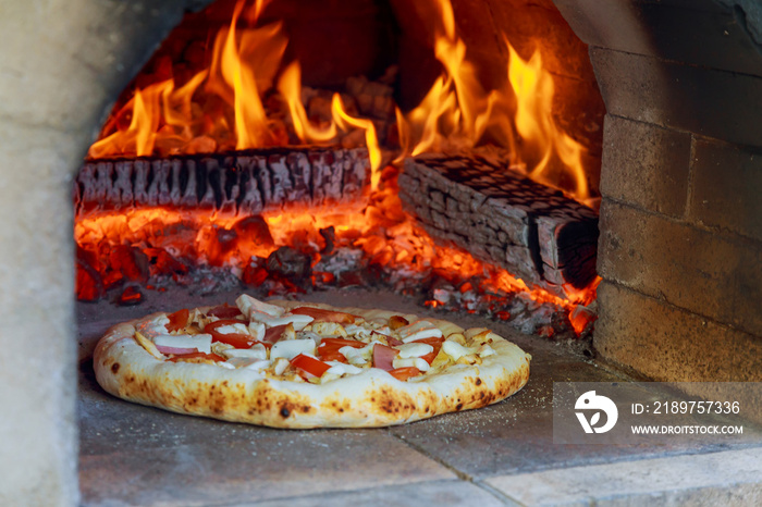 火焰热木烤披萨烤箱
